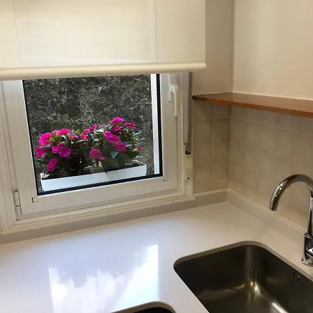 Junto A La Ria & Parking Apartment